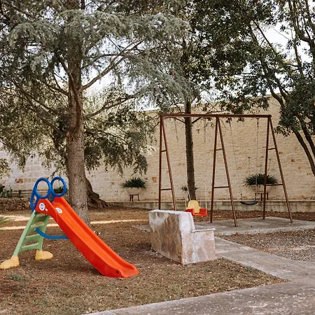 Sardella Nocleg ze śniadaniem 4*